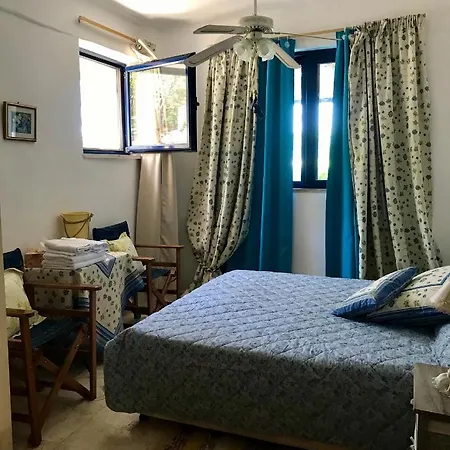 Amalthea 2 Villa